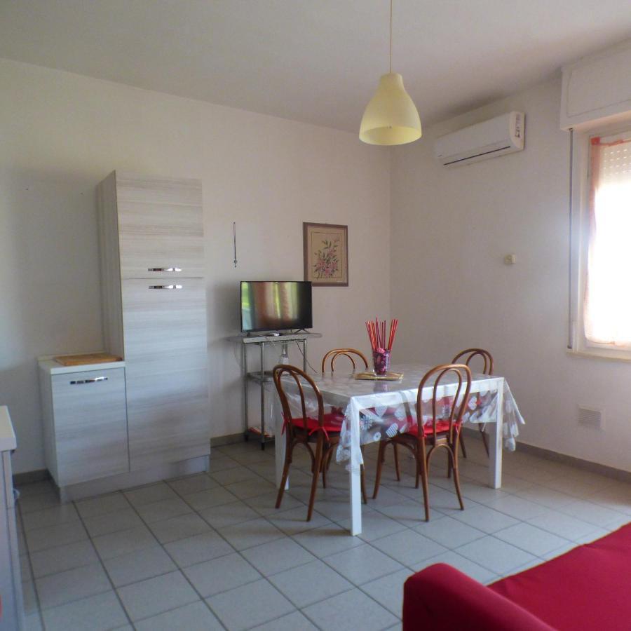 Apartamento Complesso Oasi Tirrenia Exterior foto